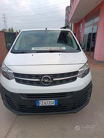 Vivaro 1.5 Diesel 120CV S&S PL-TN M Furgone Enjoy