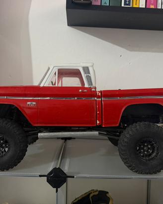 Crawler RC Axial SCX10 Chevrolet Pick-up 1/10