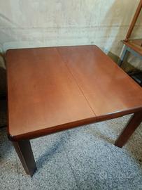 tavolo allungabile con sedie