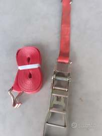 Cinghie ferma carico con Cricchetto espanso