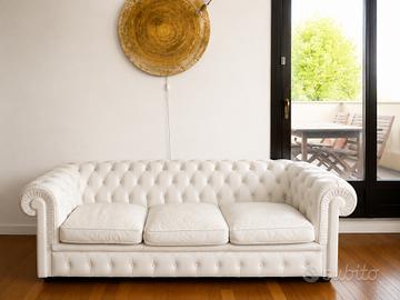Divani Chesterfield Capitonne Vintage in Pelle