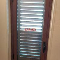 Infissi in alluminio color legno in ottime c