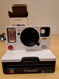 Polaroid OneStep2,  i-Type Camera