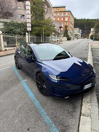 Tesla Model 3 Performance