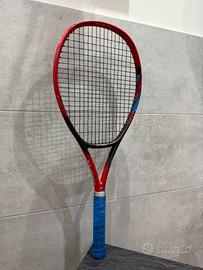 Yonex V Core 100 (2023)