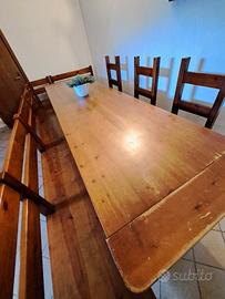 Tavolo in legno