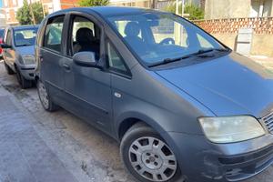 Fiat idea gasolio con gancio traino da fare lavor