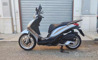 Piaggio Medley 125 - 2024