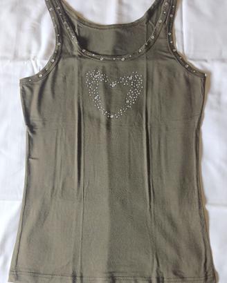 Canotta top donna verde militare con cuore strass