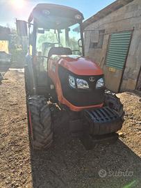 Trattore agricolo Kubota semicingolato