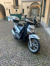 Piaggio Beverly 250 2004