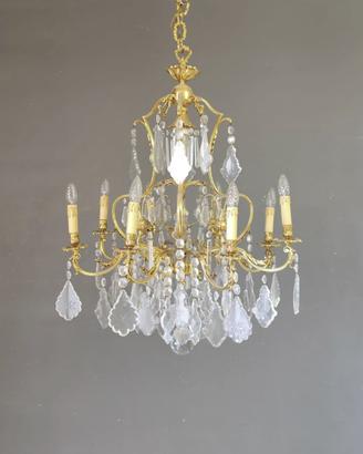 Lampadario in stile Mariantonietta