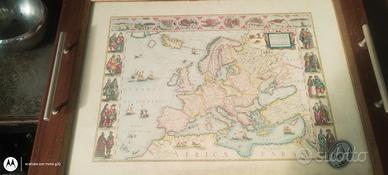 vassoio in legno con maniglie 