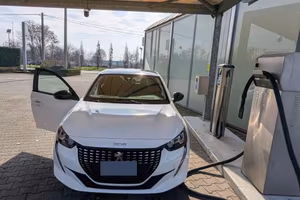 Peugeot 208 da vetrina