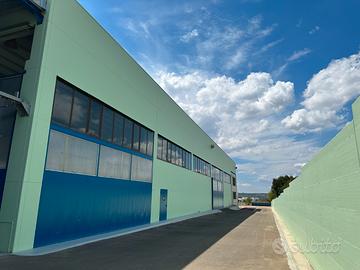 Capannone Industriale