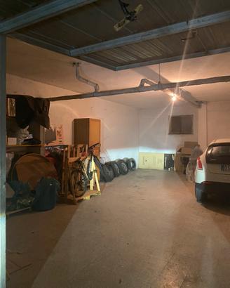 Posto Auto in garage condiviso