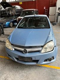 OPEL TIGRA TWIN TOP CABRIO RICAMBI USATI GARANTITI