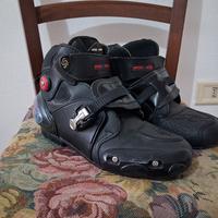 stivali moto n42 come nuovi 