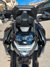 Bmw f900r - 2024