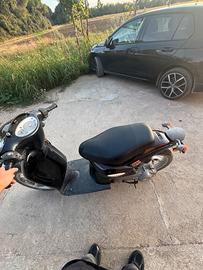 Aprilia Scarabeo 50