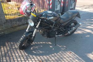 Rara ducati Monster 695