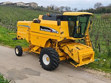Mietitrebbia New Holland AL 59 Collina plus