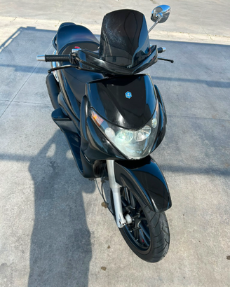BEVERLY 125