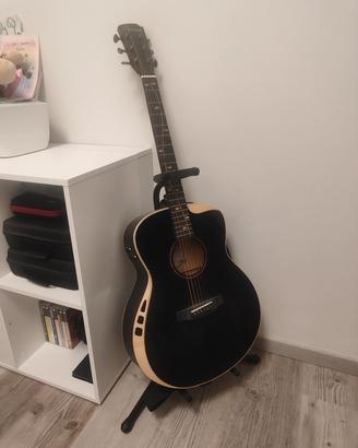 chitarra acustica 