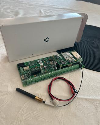 Scheda allarme Risco Lyghtsys 2