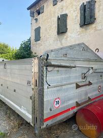 Cassone ribaltabile