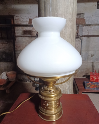 Lampade navali e lampade marmo