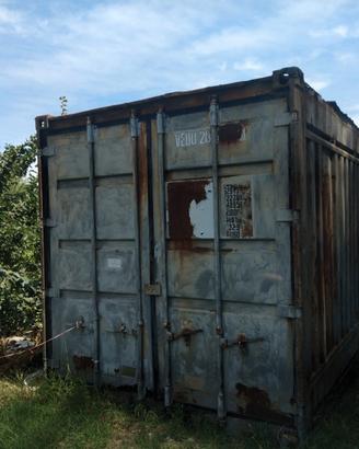 container 
