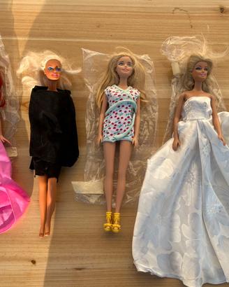 lotto di bambole barbie e Ken Vintage