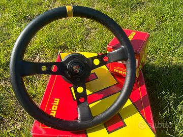 Volante MOMO Porsche originale