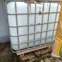 cisterna 1000 LT tank