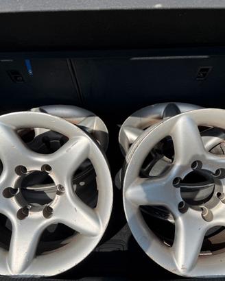N. 4 cerchi in lega Toyota Land Cruiser 7,5 x16