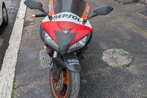 Cbr 1000rr fireblade