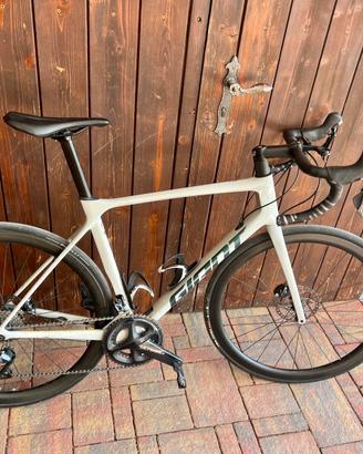 Giant tcr