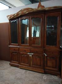 credenza in arte povera