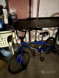 BMX BLU
