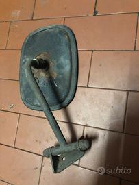 Specchio retrovisore militare a 5 euro