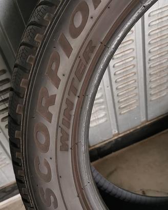 Pirelli Scorpion Winter  235/50 R19