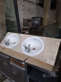 coppia di lavandino da bagno completo di top