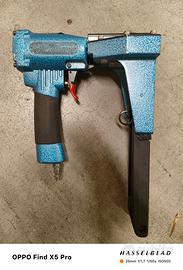 Graffatrice pneumatica cartone BeA+ graffe