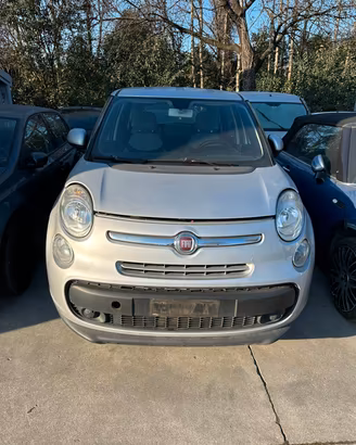 FIAT 500L del 2013 per RICAMBI