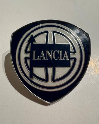 Stemma Lancia Delta / Prisma Jeray Vitrofilm