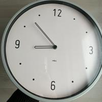 Orologio da parete design UMBRA