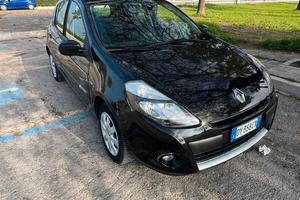 Renault Clio 1.2 16V 5P. Dynamique NAVIG.