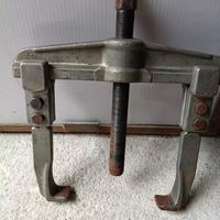 estrattore a due zampe per cuscinetto