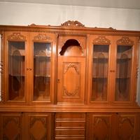 Credenza / Vetrina classica in legno massello